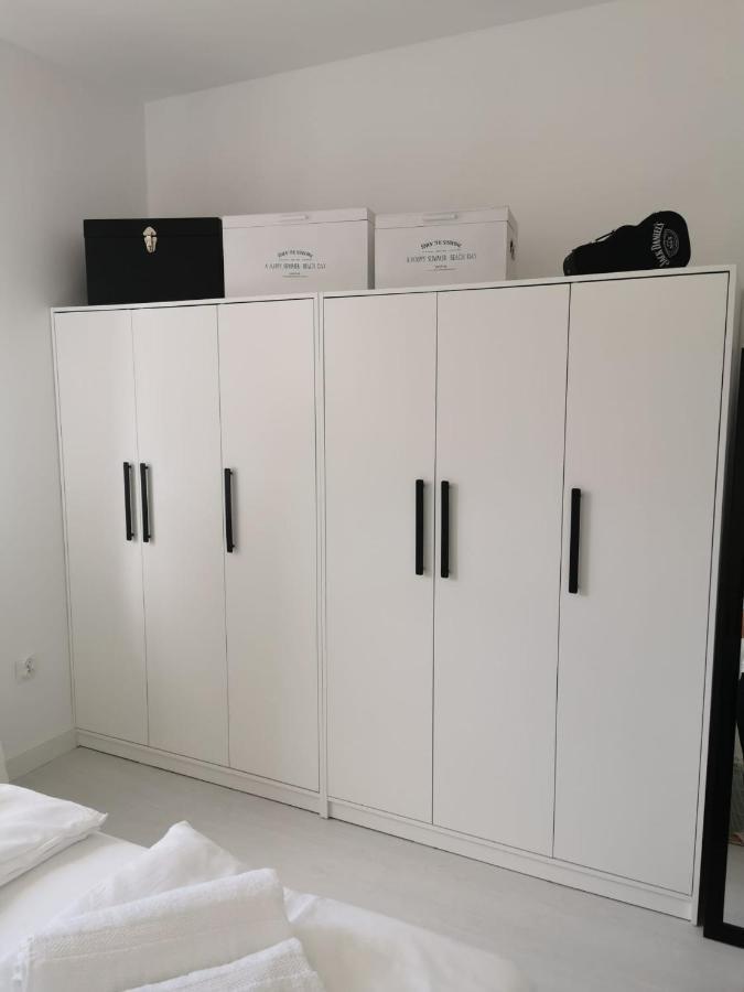Przytulny Apartament Z Kominkiem Przy Jeziorze Borne Sulinowo Exterior foto