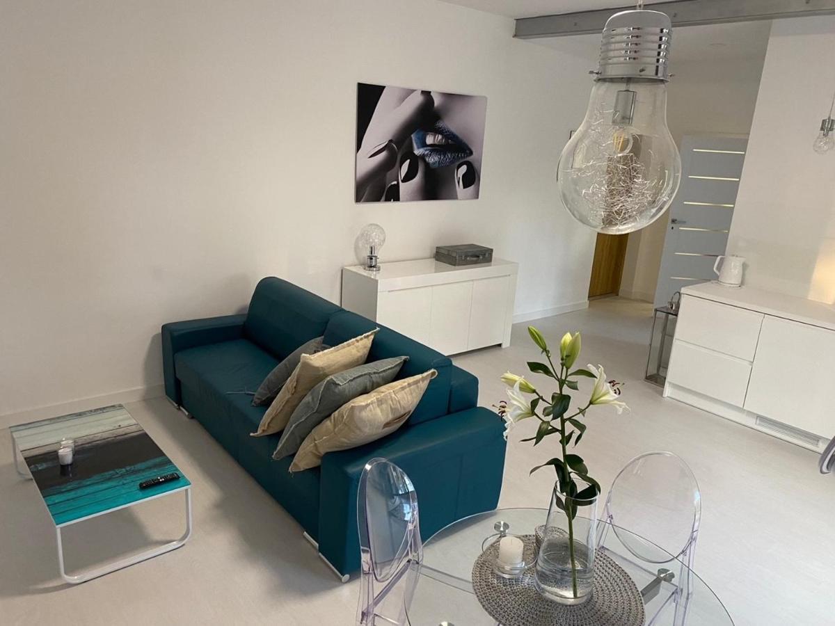 Przytulny Apartament Z Kominkiem Przy Jeziorze Borne Sulinowo Exterior foto