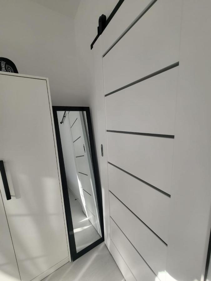 Przytulny Apartament Z Kominkiem Przy Jeziorze Borne Sulinowo Exterior foto